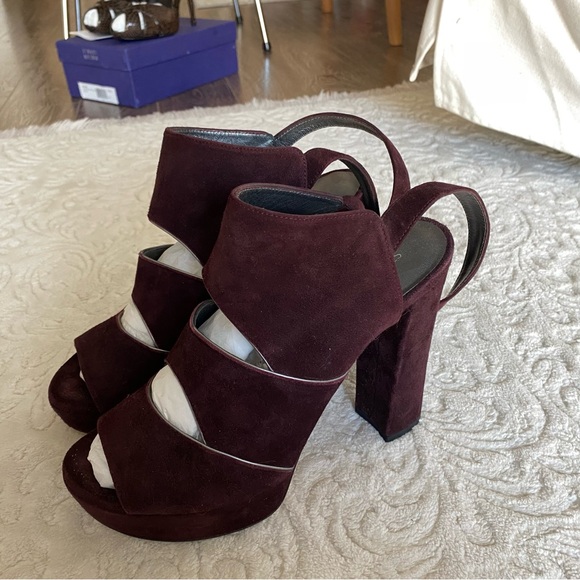Stuart Weitzman Suede Platform Sandal - Picture 2 of 8